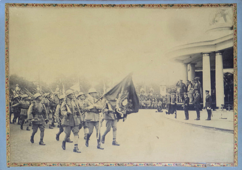 FOTOGRAFIA + LIVRO â€“ 1Âª GUERRA MUNDIAL: DESFILE DA VITÃ“RIA DA BRIGADA DO CEP + A BRIGADA DO MINHO NA FLANDRES