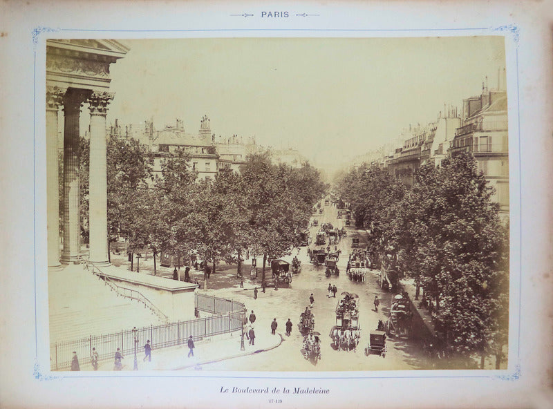 PHOTO ALBUM WITH 76 FINE PHOTOGRAPHIC VIEWS. PARIS. Circa 1880-1890.