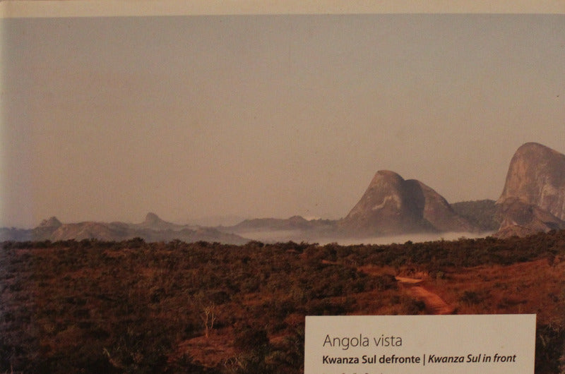 ANGOLA VISTA: KWANZA SUL DEFRONTE. KWANZA SUL IN FRONT.