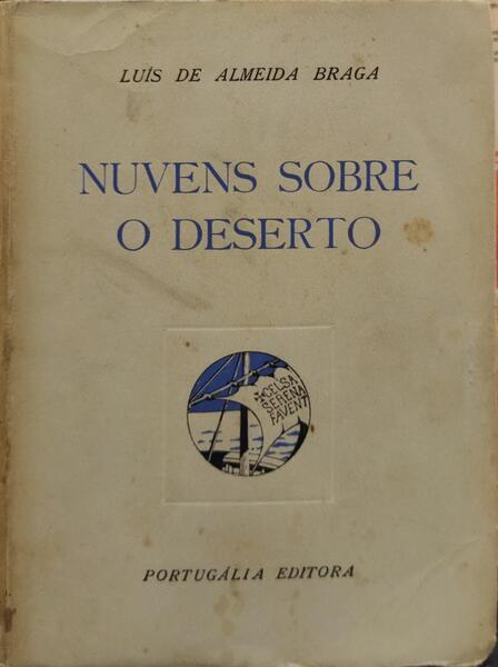 NUVENS SOBRE O DESERTO.