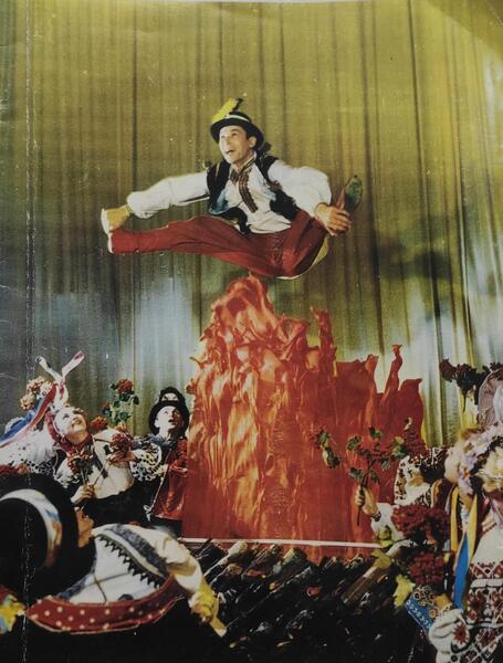 BALLET SOVIÃ‰TICO DOS COSSACOS DA UKRANIA.