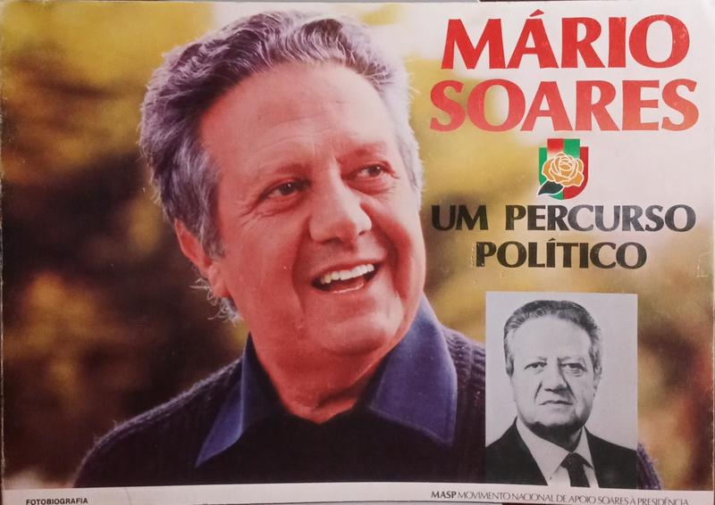 SOARES. (Isabel) MÁRIO SOARES, UM PERCURSO POLÍTICO.