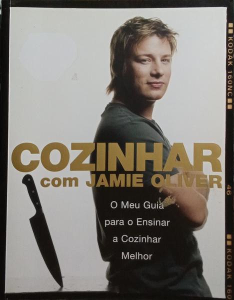 COZINHAR COM JAMIE OLIVER.