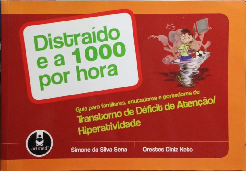 DISTRAÍDO E A 1000 POR HORA.
