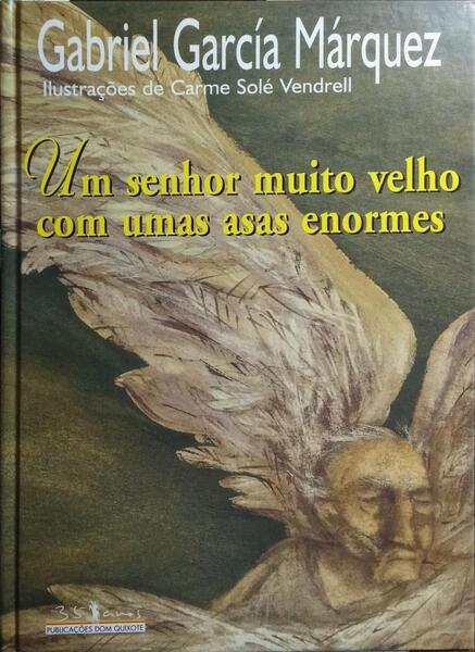 UM SENHOR MUITO VELHO COM UMAS ASAS ENORMES.