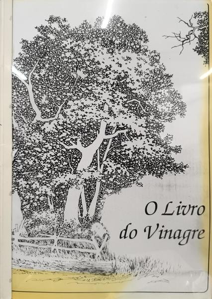 O LIVRO DO VINAGRE.