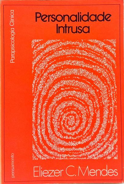 PERSONALIDADE INTRUSA.