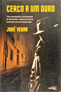 CERCO A UM DURO E DUAS OUTRAS INVESTIGAÇÕES DE SD SANCHES, DETECTIVE DE BAIRRO.
