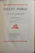 VALLEY FORGE. [AUTOGRAFO DO AUTOR]