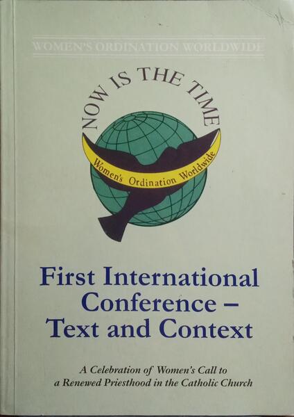 FIRST INTERNATIONAL CONFERENCE, TEXT AND CONTEXT.