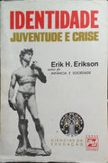 IDENTIDADE, JUVENTUDE E CRISE.