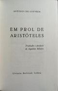 EM PROL DE ARISTÓTELES.