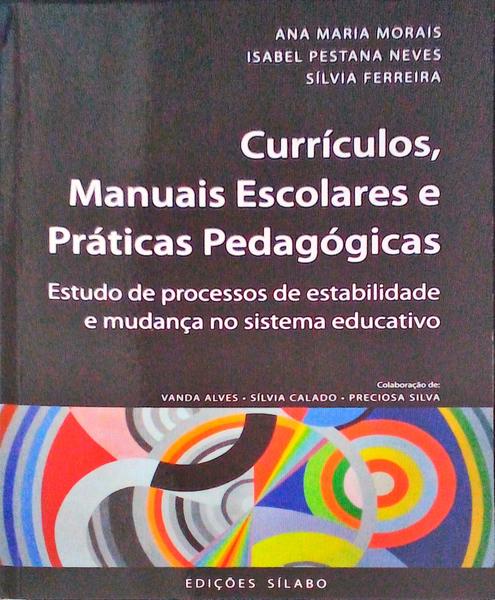 CURRÃCULOS, MANUAIS ESCOLARES E PRÃTICAS PEDAGÃ“GICAS.
